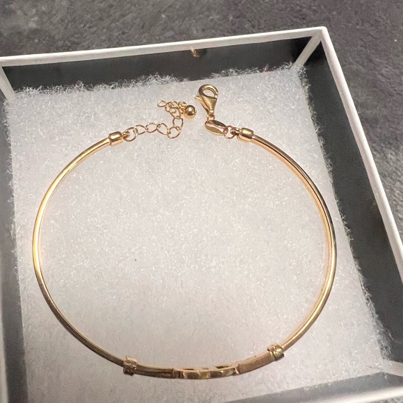 Japan Gold K18 Bangle 4.2 grams - Picture 7 of 15